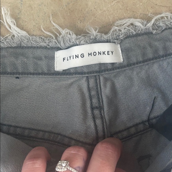 Flying monkey frayed shorts - Picture 2 of 4